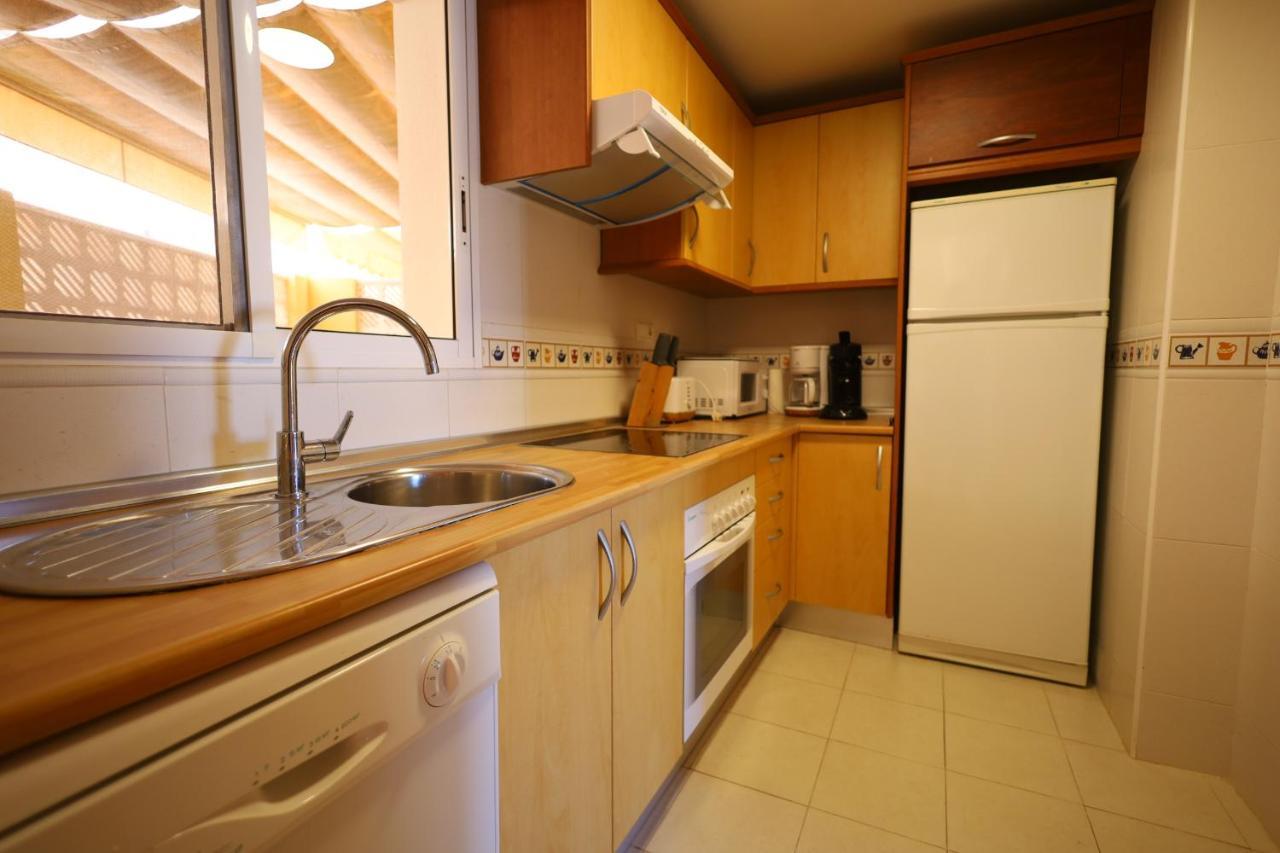 2 Bedroom Apartment At Beach Dehesa De Campoamor Exterior photo